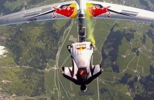 Video of the Day: The Wing Suit Team