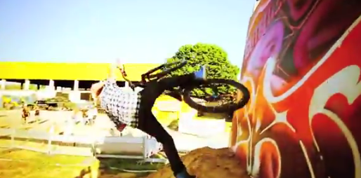 Video of the Day:Dirtjump Contest at the Gute Toene Festival