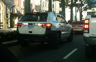 Spy Pics: 2013 Jeep Grand Cherokee
