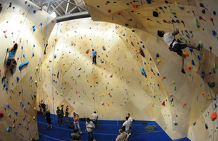 Winter Fix at the Climbing Gym [+Vid]