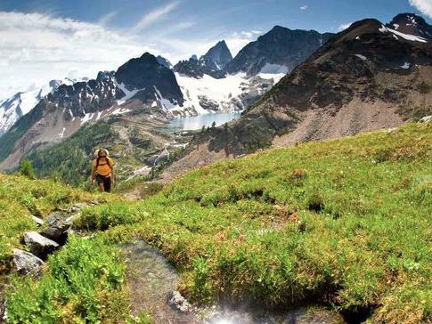 Lodge-to-Lodge Heli-Hiking
