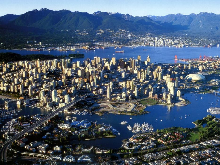 Vancouver via Bike and Kayak